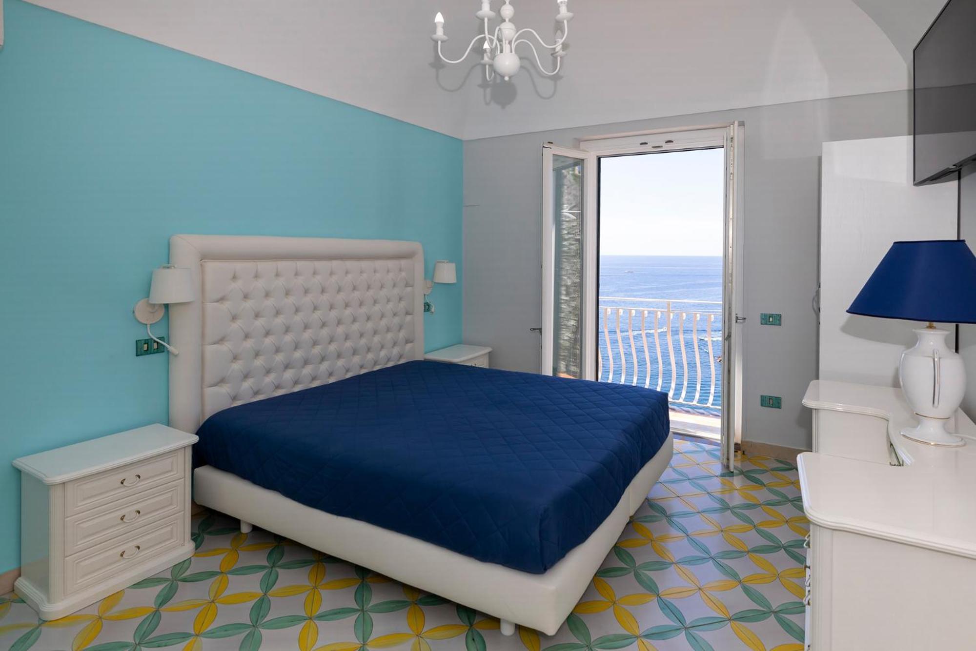 Apartments Amalfi Design Sea View Accessible By 250 Steps Экстерьер фото