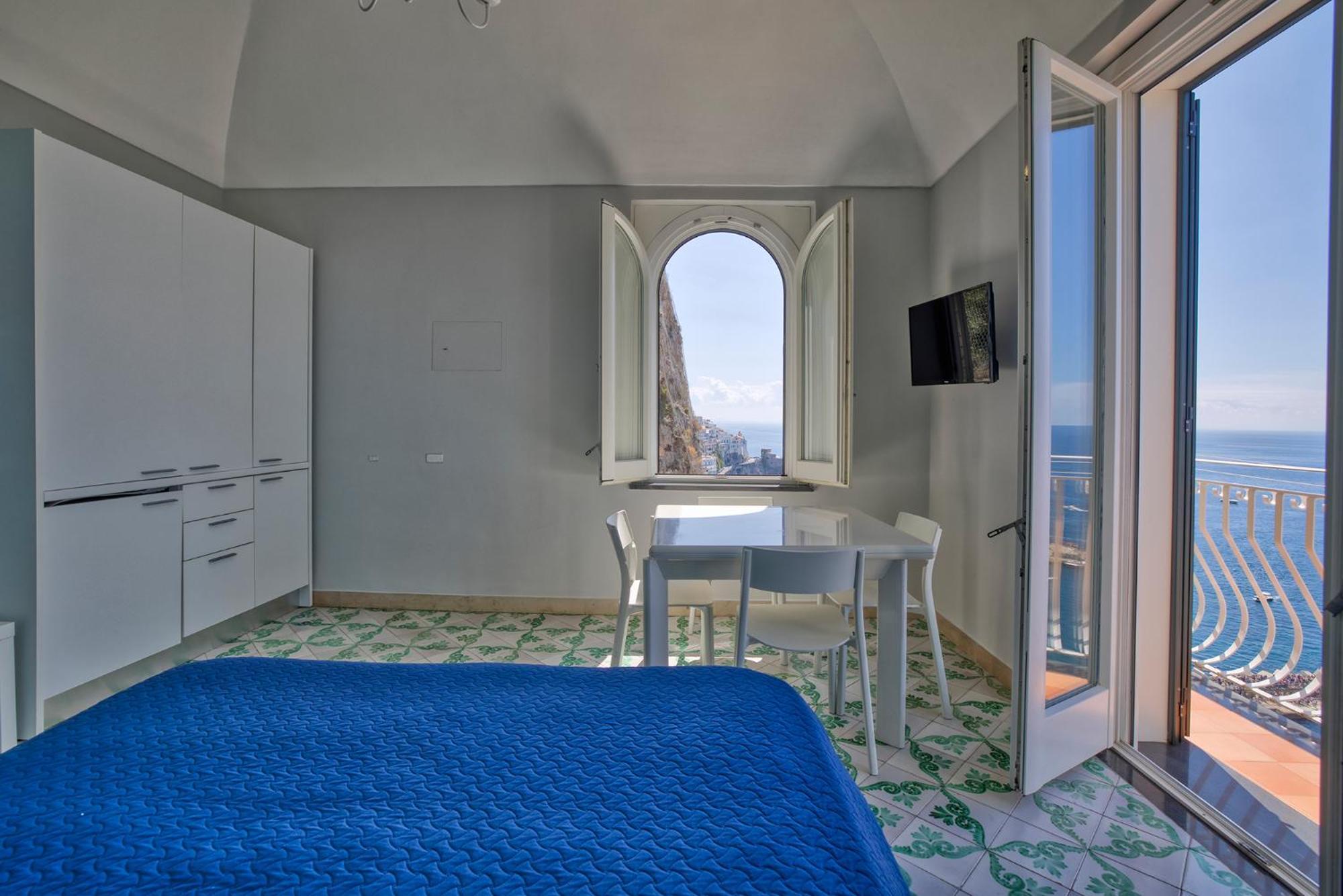 Apartments Amalfi Design Sea View Accessible By 250 Steps Экстерьер фото